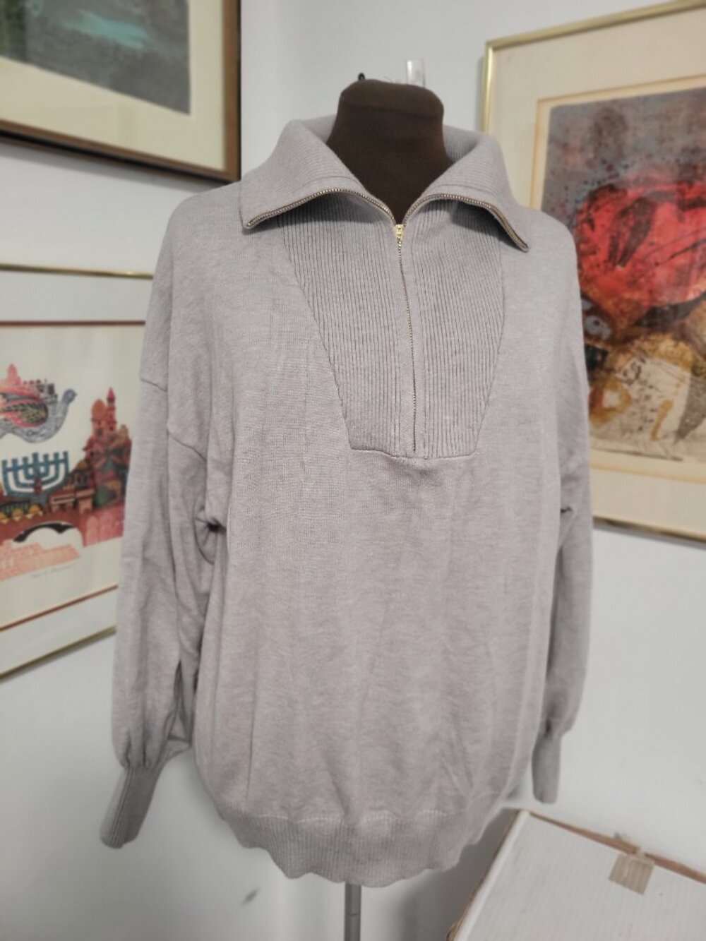 Dokotoo Size Xl Oatmeal Zipper front Sweater